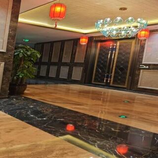 上海黄浦区高端KTV模特招聘，生意火爆，日结1000-300