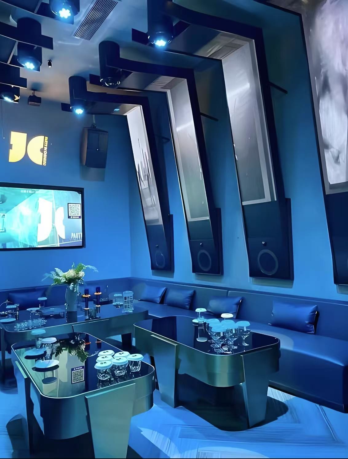 济南爱上酒吧招聘,管住宿-最新酒促信息诚邀你共同进步